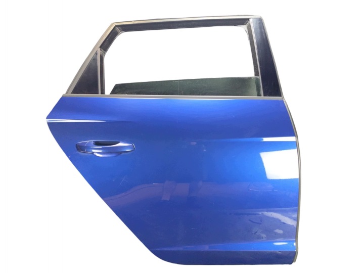 dvere pravý zadok SEAT LEON III 3 LIFT (2016-2020) KOMBI KOD LAKIERU LW5L