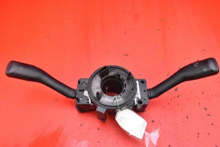 Commodo essuie glace PAJAK K0301202012 SKODA FABIA 1 et 5D HB 99-04