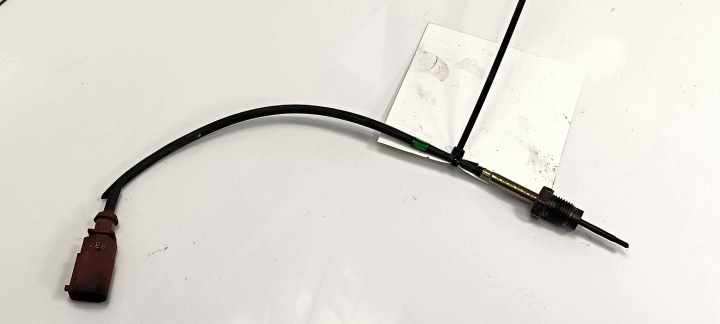 snimač TEMPERATURY plinova 03L906088DR AUDI A6 C7