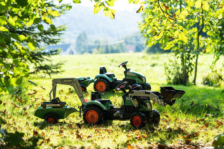 FALK FARM LANDER TRAKTOREK KOPARKO-ŁADOWARKA TRAKTOR Z PRZYCZEPKĄ 2-5 LAT Marka bez marki
