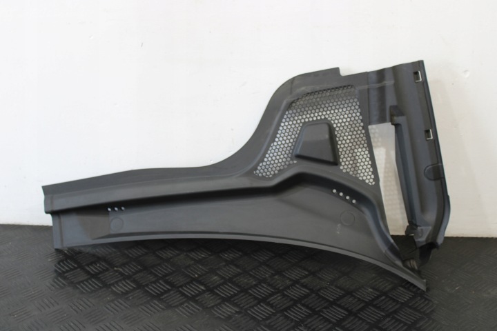 griglia gocciolatoio destro 82A819404B AUDI A1 II 82A