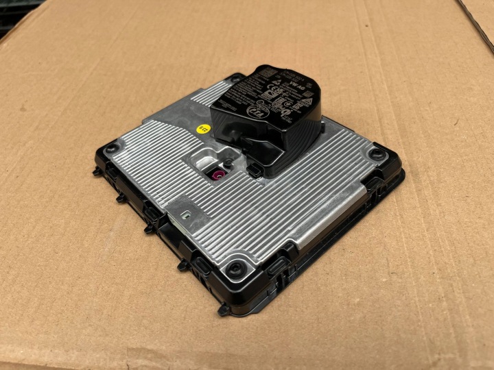 VOLKSWAGEN TIGUAN III 571 Verstärker ANTENY GSM 57H035502A !J