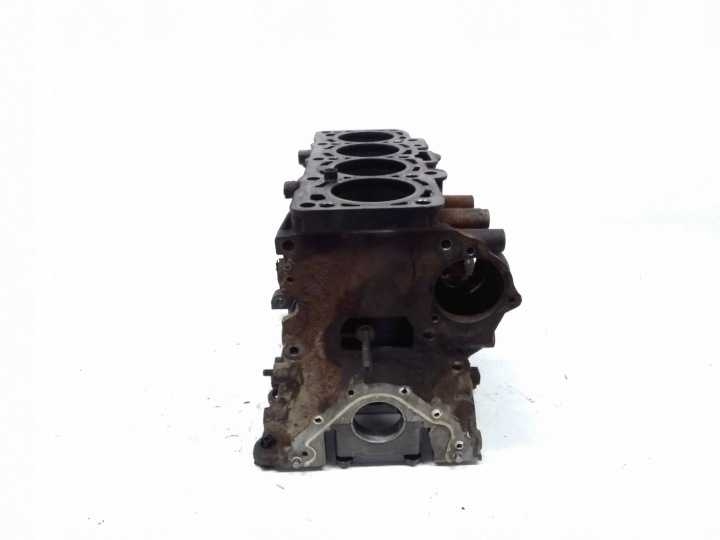 Skoda Fabia Mk2 (5J) 2011 Engine block 6