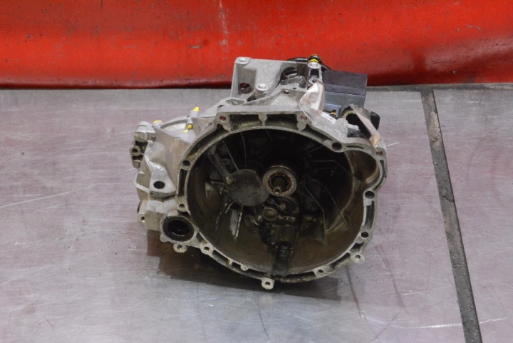 getriebe AV6R-7002-AG FORD MONDEO MK4 1.6 Ti-VCT 120 KM LIFT 10-15