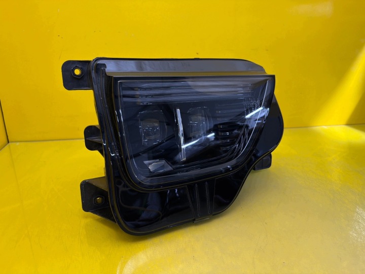 far lijeva Hongqi E-HS9 Full Led 3711105-QR02-A
