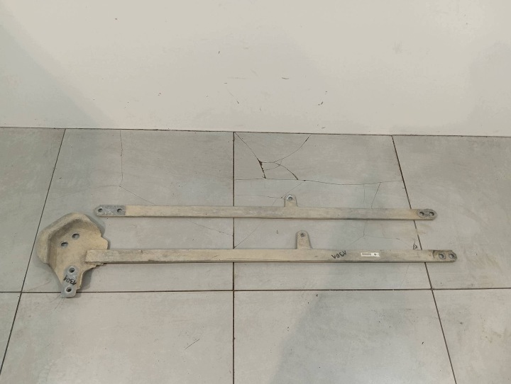 ROZPORKA PODPORA TLUMIKA BMW G21 Bmw Seria 3 VII (2018-2026) G20 G21
