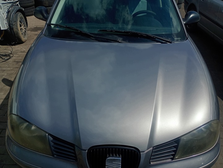 bonnet Seat Cordoba 2 II 02-07 kod lakieru LS7U