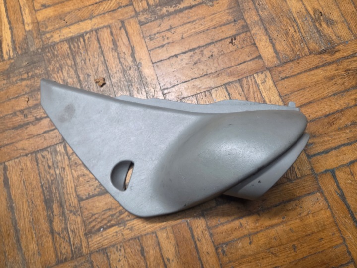 OPEL VIVARO A úchyt na KUBEK levý 93856460 8200485615