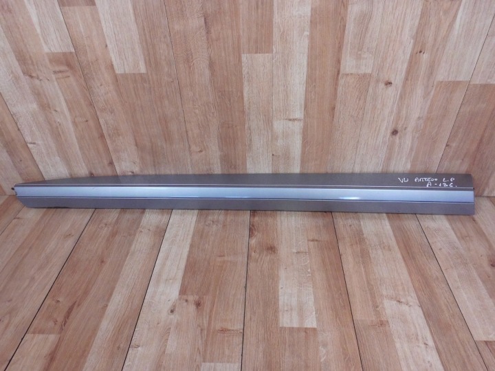 VW Arteon moulding door left front cap