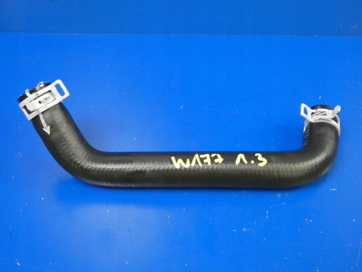 MERCEDES A W177 W247 GLA 1.3 B tubo flessibile Tubazione d’acqua