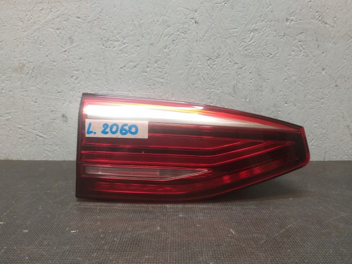 LIGHT REAR PART LEFT VW T7 LED 7T0945093