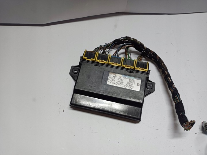 modul bezkluczykowy dostepu (KESSY) Jaguar XF X250 5WK49167L