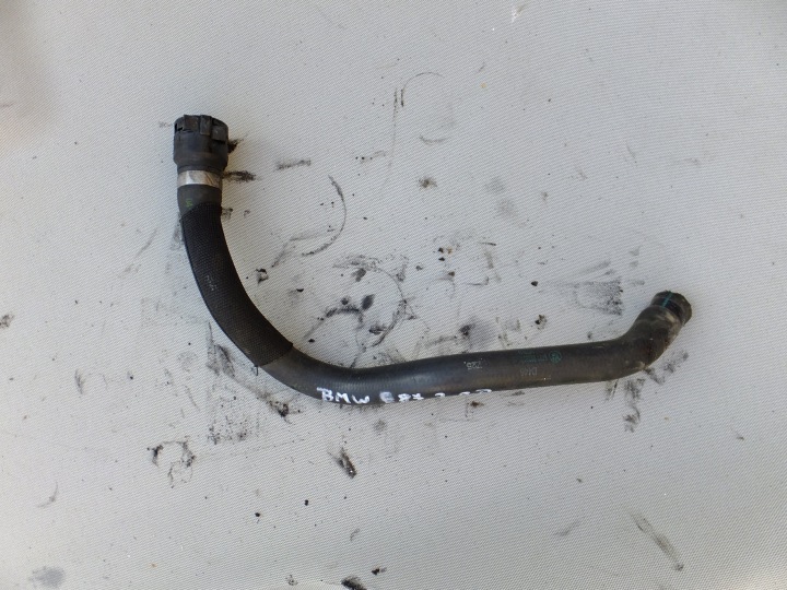 Schlauch rohr des Wassers bmw e87 2,0 d 6928592