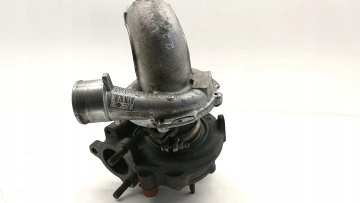 TOYOTA COROLLA Verso turbiini (ZER , ZZE12 , R1) E1151V40A0466 2.2L diesel 7