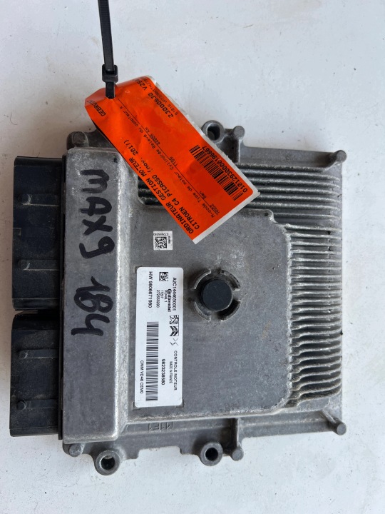 CITROEN C4 HN02 1.2 A2C1444650001 9806671980 9823238580 272555280 Computer