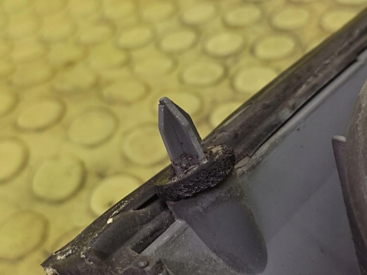 OPEL VECTRA C LAMPA ÎNAPOI 13157647 8