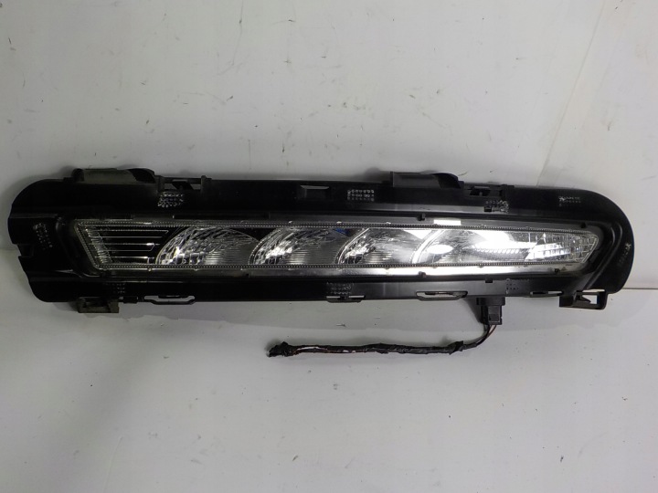 FORD MONDEO IV MK4 LIFT Licht rechts vorne Leiste Schutzleiste Nebelscheinwerfer LED DRL