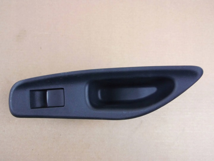 Toyota Yaris IV panel window control switch right rear part rear 74271-K0090