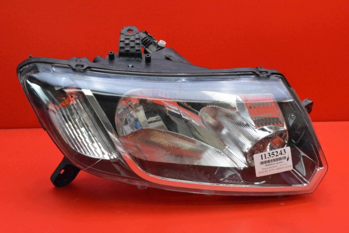 REFLEKTOR right light front EU 260107615R DACIA SANDERO 2 II 13-16
