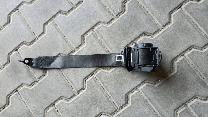 BMW G11 napínací pás Bezpečnostný zadok stredný 7402527