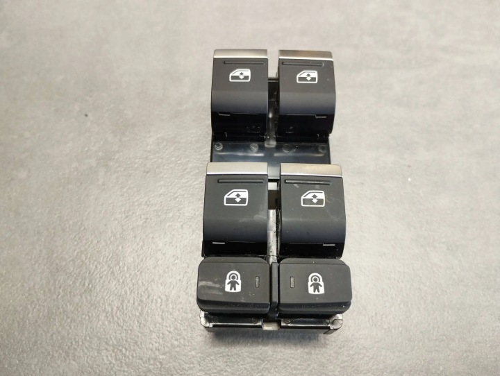 Audi Q4 e-tron ovladac PANEL okna 83A959851C