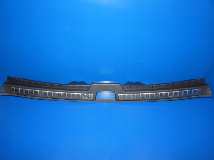 VOLVO XC90 II cover of the threshold boot supports of the rear cap