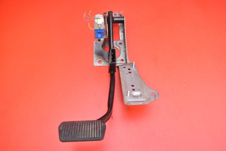 PEDAL kočnica AUTOMAT AV61-2467-GA FORD GRAND C-MAX MK2 2.0 TDCI 115 KM 10