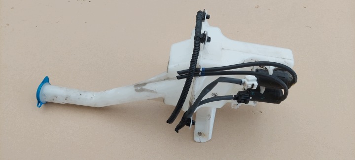 nadrzka ostrekovacov SUZUKI BALENO 15-22 38450-68P