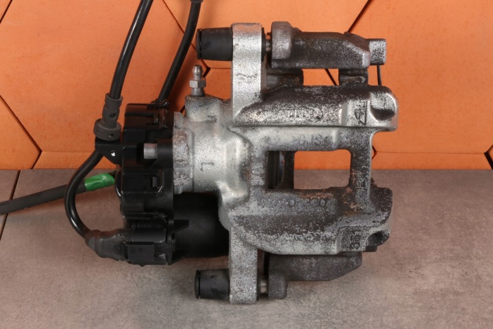 BMW 5' G60 G61 X3 G45 PINZA FRENO freno sinistra posteriore 42/20/330 8832835 8858377