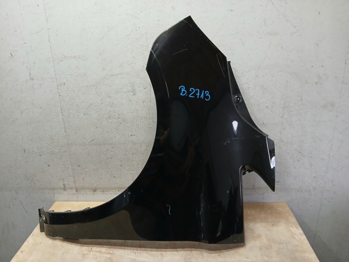 fender front left MERCEDES V KLASA W447
