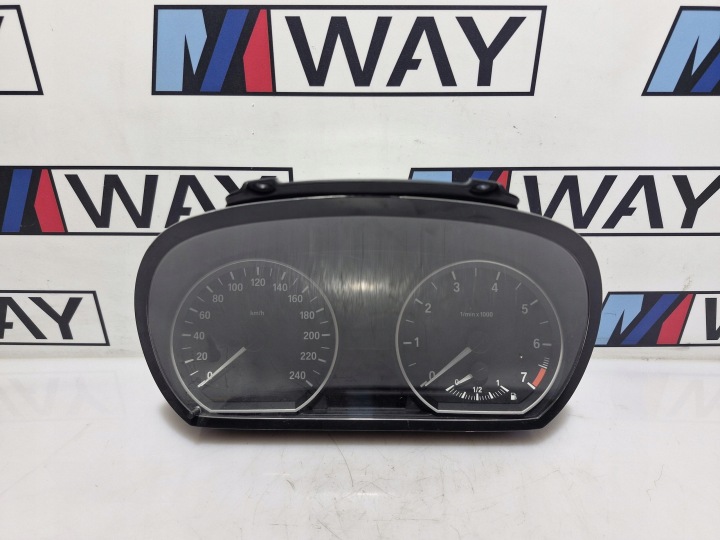 BMW E81 E82 E87 E88 budíky budiky EUROPA originál 9242324