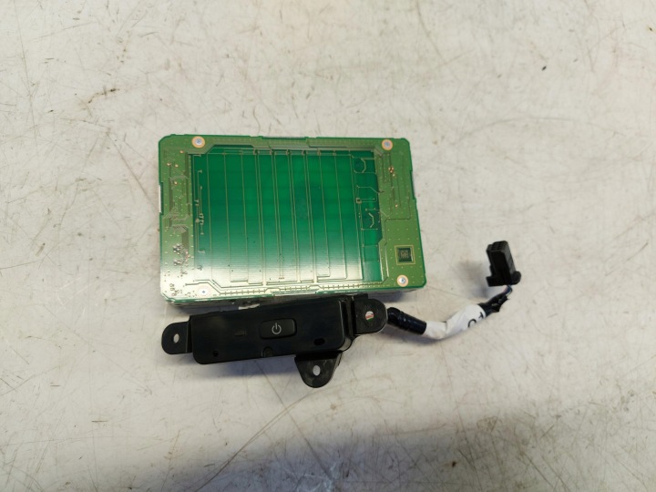 Toyota Corolla E21 LADOWARKA INDUKCYJNA