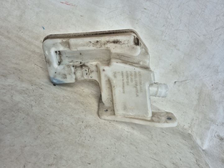 VW AUDI SEAT SKODA nadrzka ostrekovacov 5FF955453