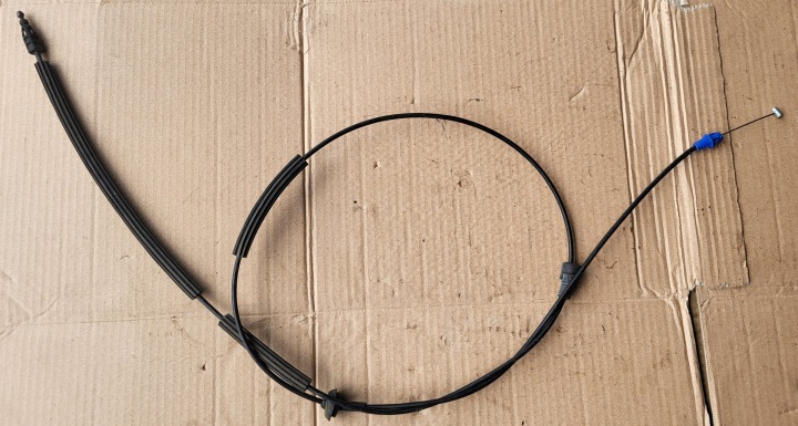 Câble Levier pour l’ouverture du capot ALFA ROMEO TONALE DODGE HORNET OE EUROPA