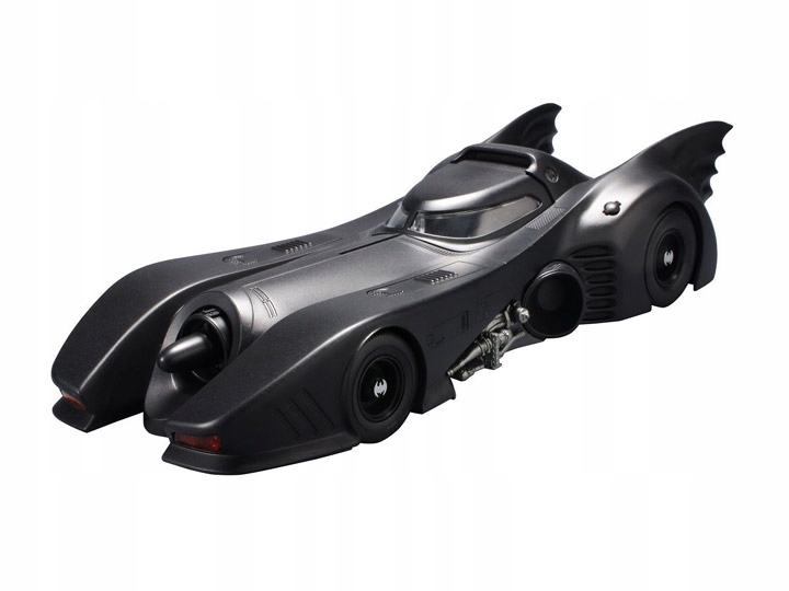 キャラクター BANDAI 1/35 BATMOBILE (BATMAN BEGINS Ver Bandai® DC Comics 1/35 BATMOBILE (BATMAN BEGINS VER