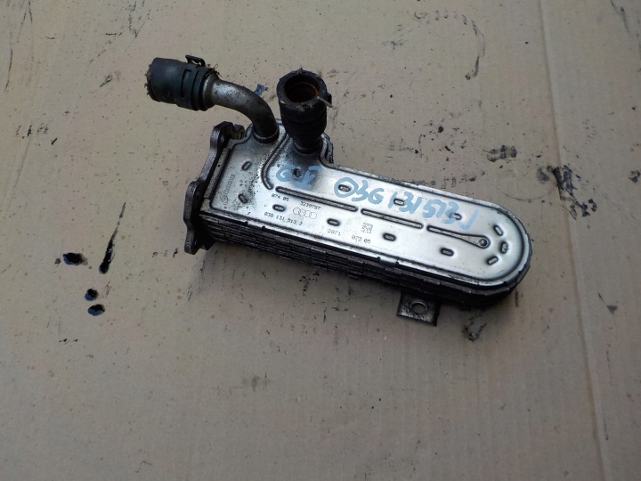 exhaust gas cooler vw golf V 2,0 tdi 03G131513J
