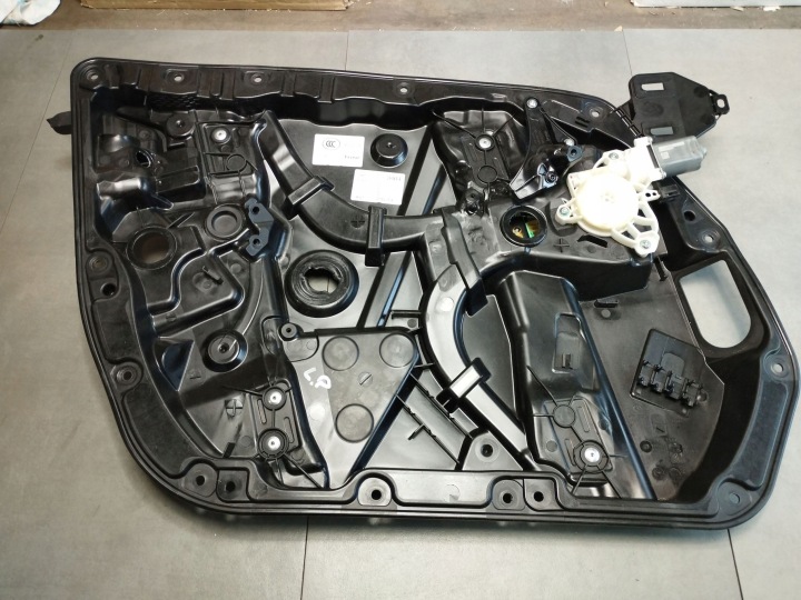 Mercedes-Benz E W213 2018 mechanism windows left front A2137204905
