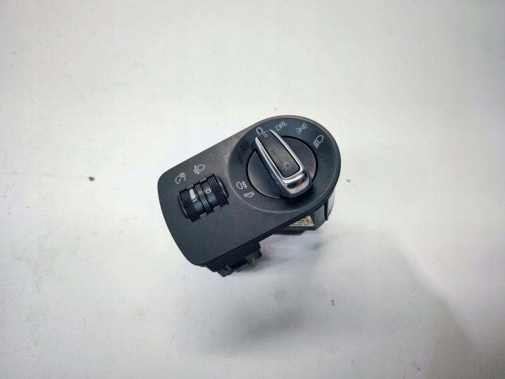 interruttore Interruttore comando luci DRL CHROM AUDI A3 8P LIFT 8P2941531AC
