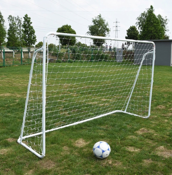 LARGE FOOTBALL GOAL FOR CHILDREN METAL TRAINING GOAL 213 x 150 cm Number of items in the set 1