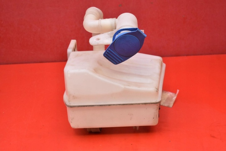 washer fluid tank 1K0955453Q AUDI A3 8P 1.9 TDI 105 KM 03-05