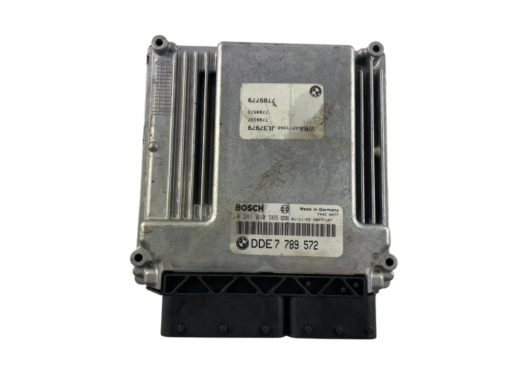 unité de commande électronique uce moteur DDE7 789 572 BMW 3 E46 320d 0 281 010 565
