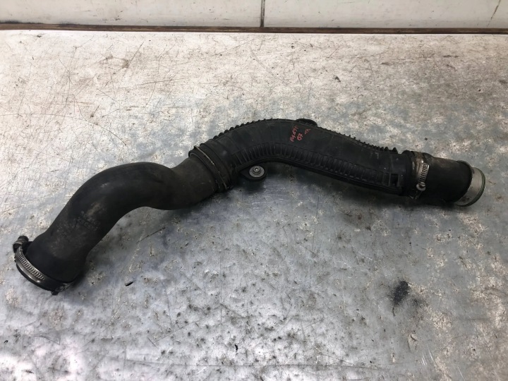 tubo Tubazione radiatore intercooler VW PASSAT B7 KOMBI 1K0145840R