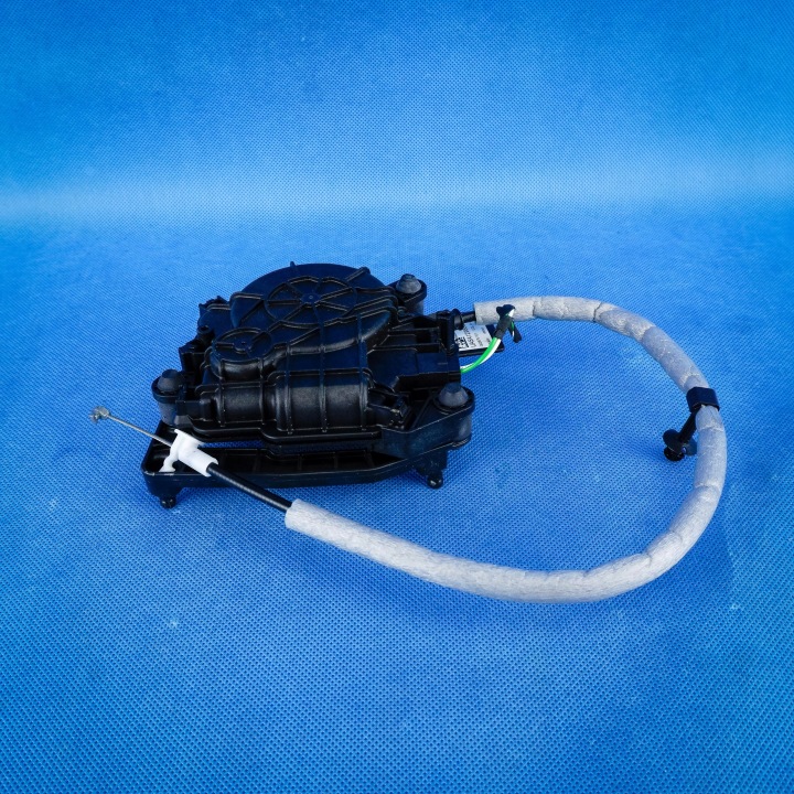 Dociag naped of the rear bonnet boot right BMW X5 G05 51245A12988 5A12988