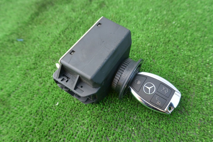 Allumage Clé RYBKA Original MERCEDES-BENZ E W212 LIFT A2189054701 KPL