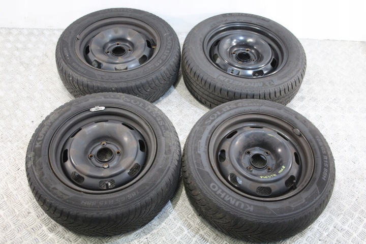ruote CERCHI 185/65 R15 FIESTA MK8