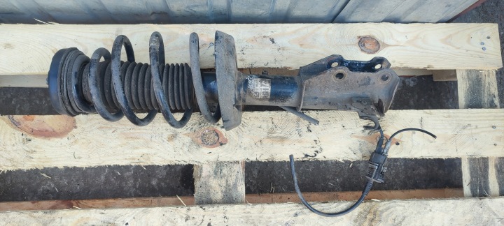 links vorne MCPERSON IDS Stoßdämpfer OPEL INSIGNIA A 13319741