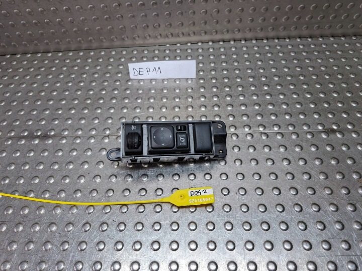 PANEL PRZYCISKOW NISSAN JUKE F15 LIFT 14- 681RUBV90A