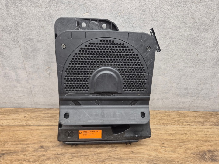 BMW F30 F32 F36 rechts lautsprecher sitz tieftöner HARMAN SUBWOOFER 9210152