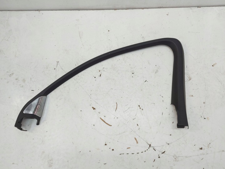Mercedes EQC 400 W293 moulding door front right Burmester A2937270200