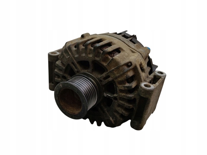 alternator 180A MERCEDES E W212 W204 W207 3.0 CDI A0009067500